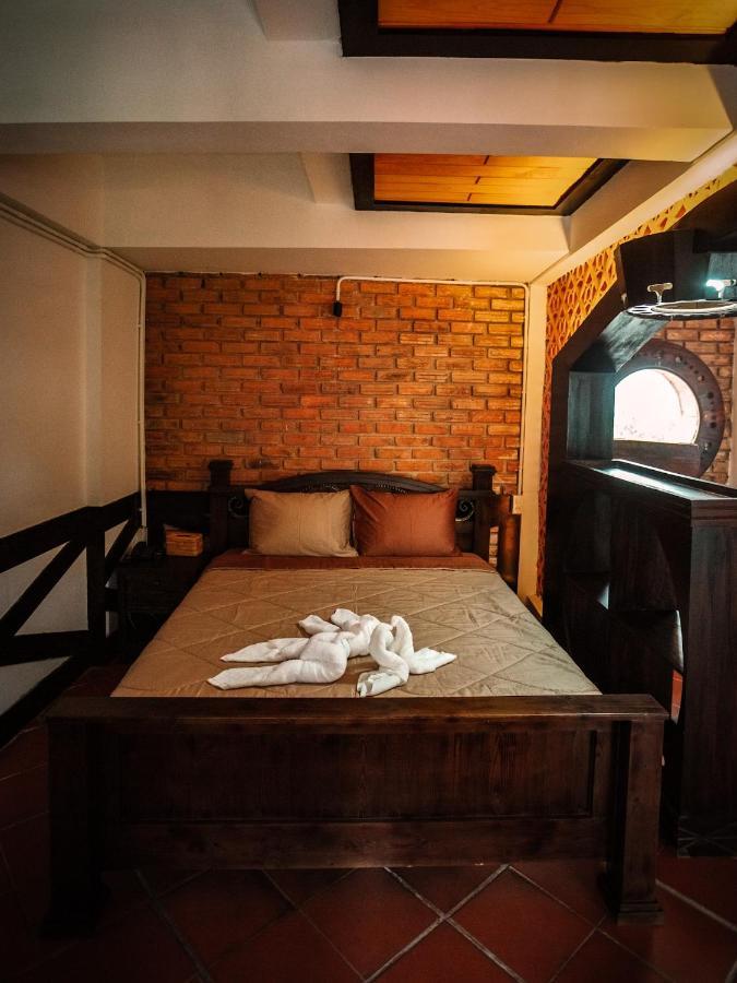 Y.O Inn Tỉnh Kontum Zewnętrze zdjęcie