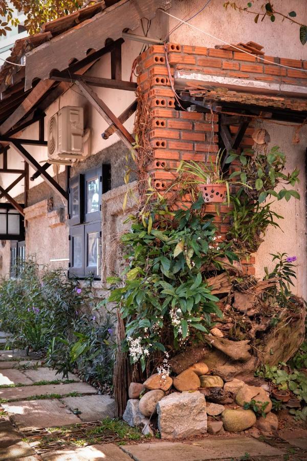 Y.O Inn Tỉnh Kontum Zewnętrze zdjęcie